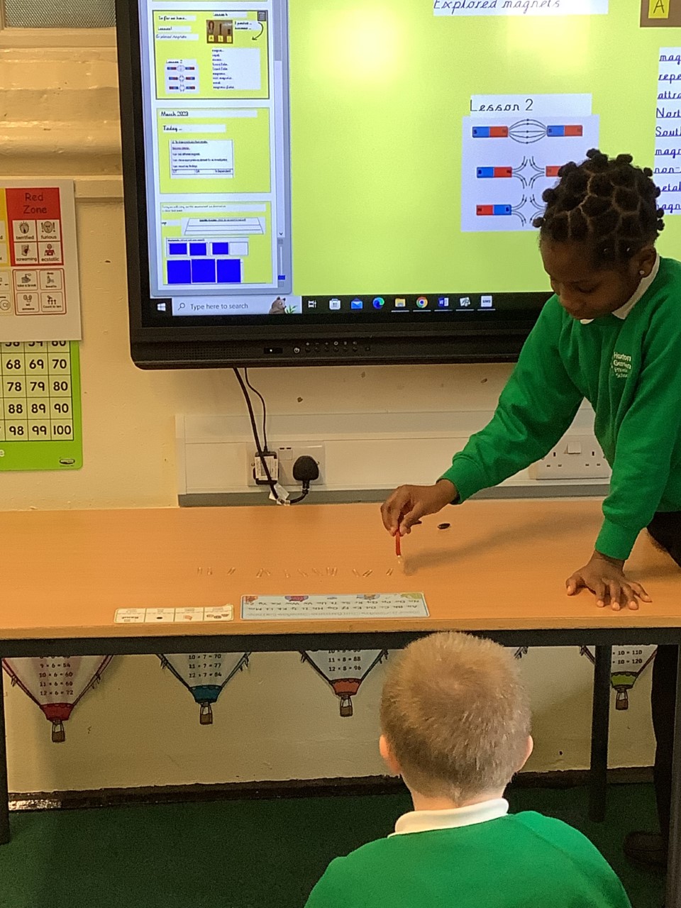Year 3 Experiment With Magnets - Hoxton Garden Primary School