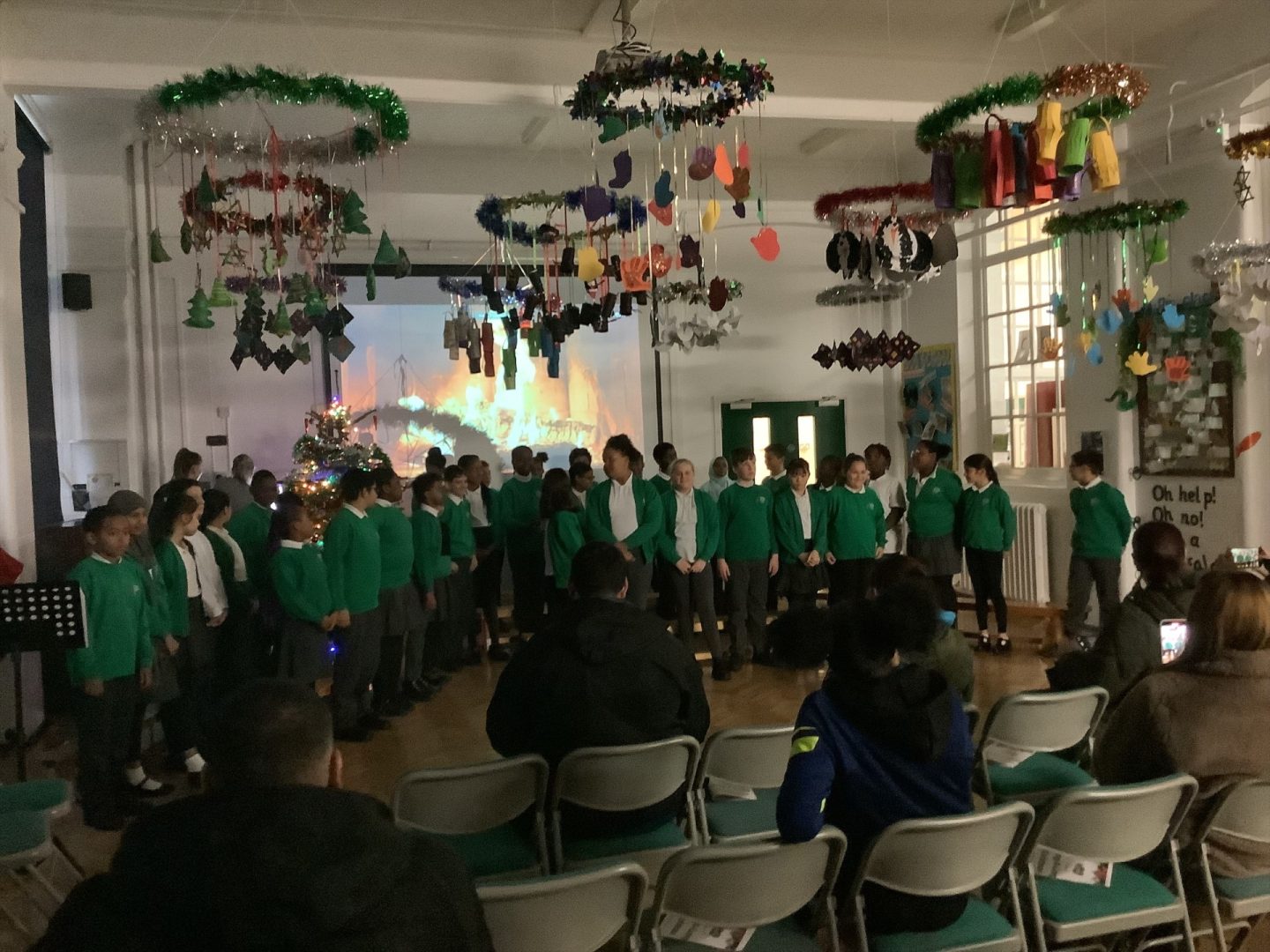 Christmas Sing-A-Long With Year 6 - Hoxton Garden Primary School