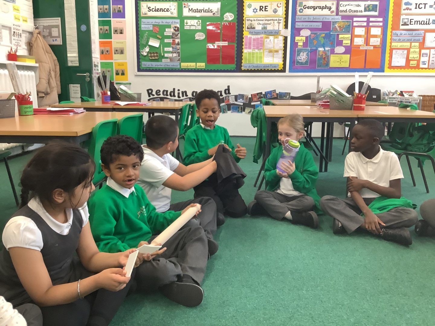 Year 2 Learn Properties Of Materials - Hoxton Garden Primary School