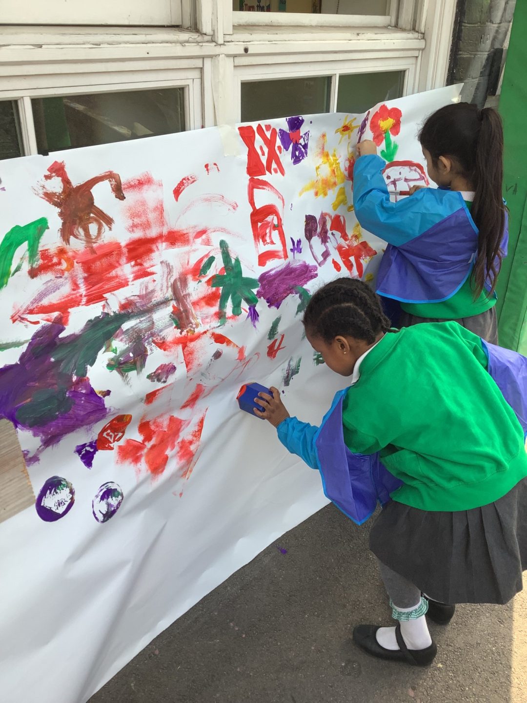 EYFS Create Geometric Designs - Hoxton Garden Primary School