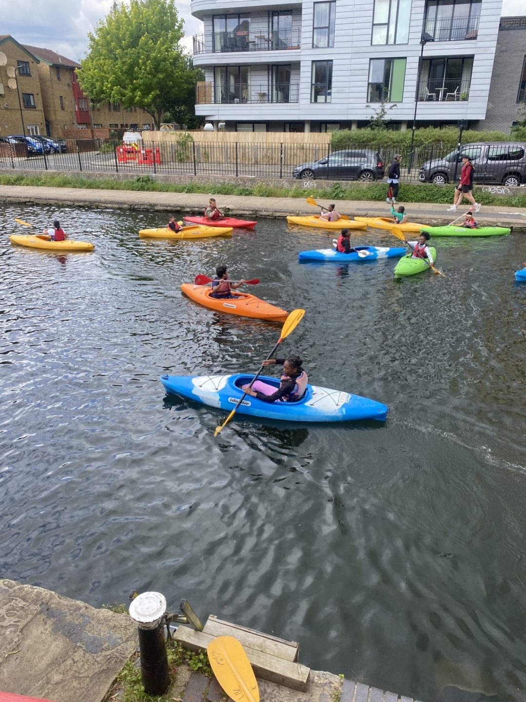 Year 6 Learn Kayaking Skills - Hoxton Garden Primary School