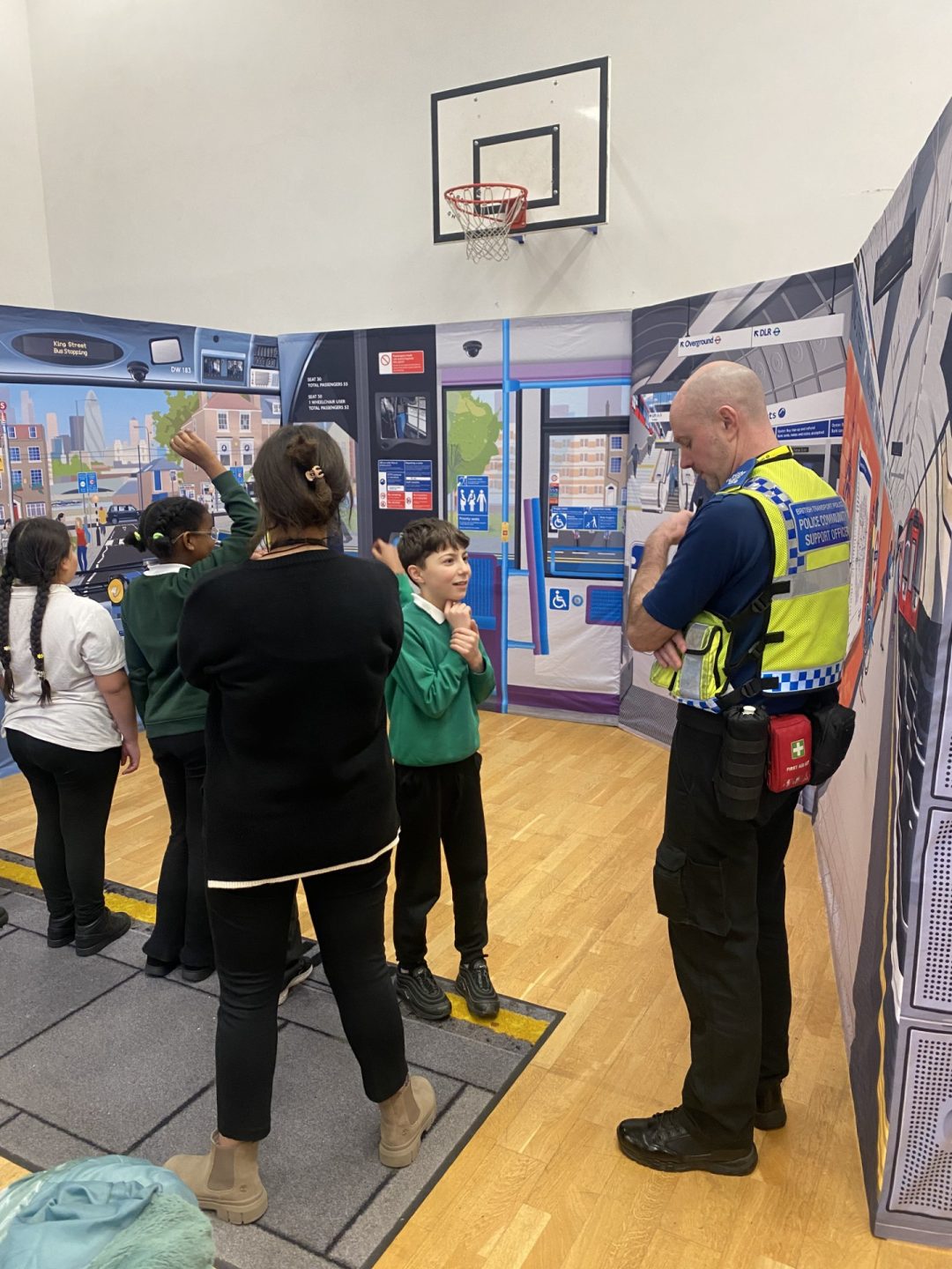 Year 6 Learn Future Life Skills - Hoxton Garden Primary School